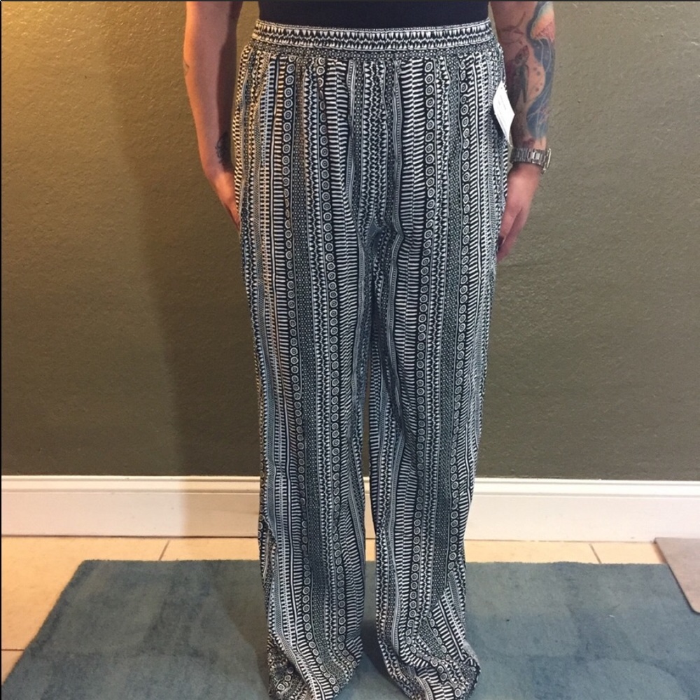 Focus 2000 High Waisted Black White Tribal Pants